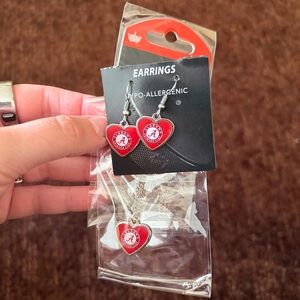 University of Alabama Crimson Tide Heart Logo Earrings & Necklace Set - Red